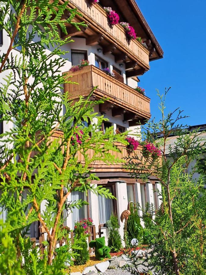 Vila Zwei Hirsche Seefeld in Tirol Exteriér fotografie
