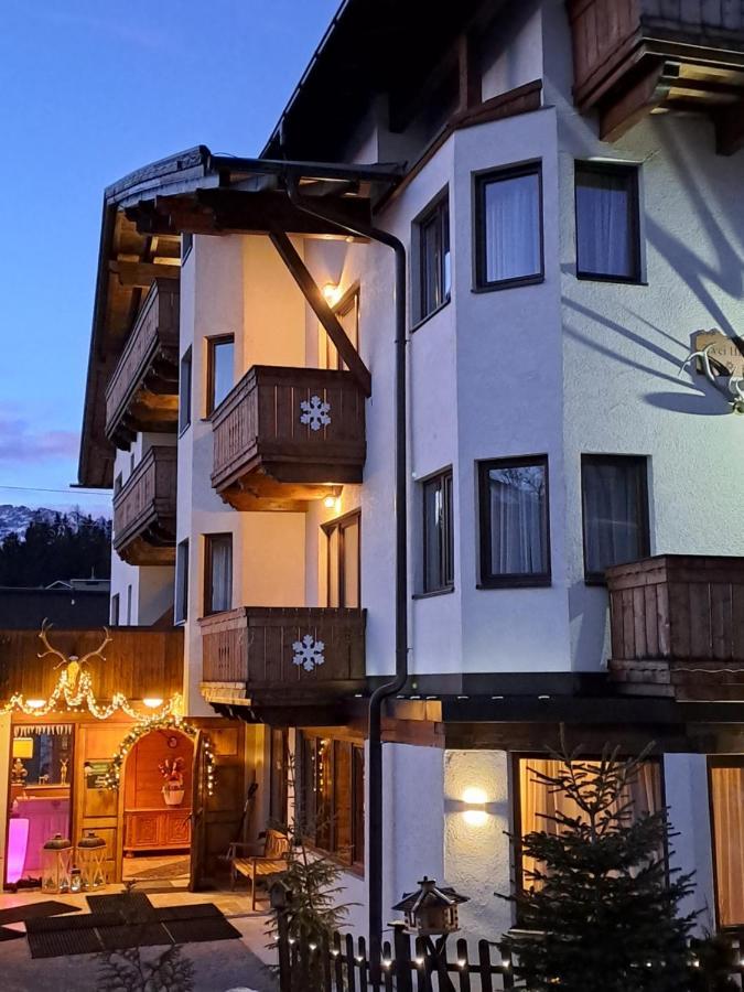 Vila Zwei Hirsche Seefeld in Tirol Exteriér fotografie