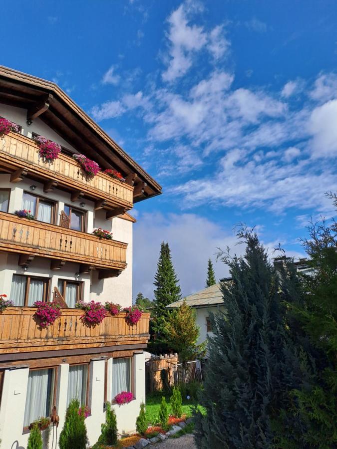 Vila Zwei Hirsche Seefeld in Tirol Exteriér fotografie